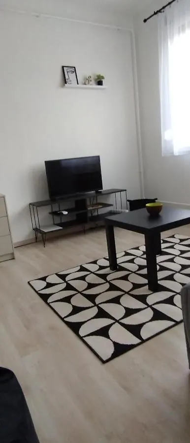 Blue Moon Apartman Eger Apartment
